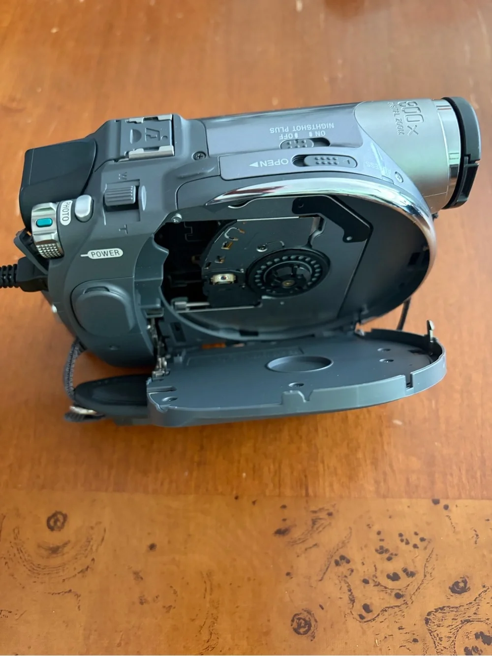 Sony Gray Portable Handycam DVD Camcorder with Remote DCR-DVD305